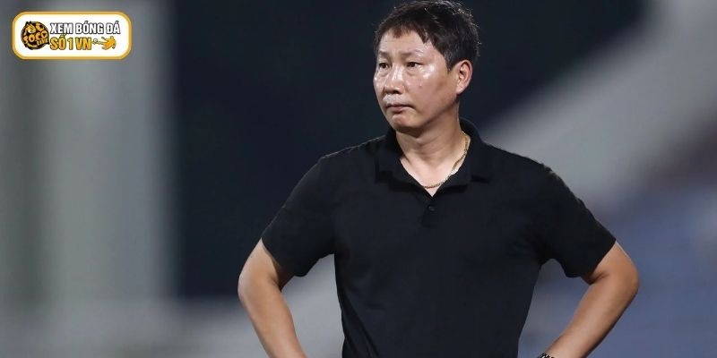 Tiểu sử HLV Kim Sang Sik có nhiều biến chuyển